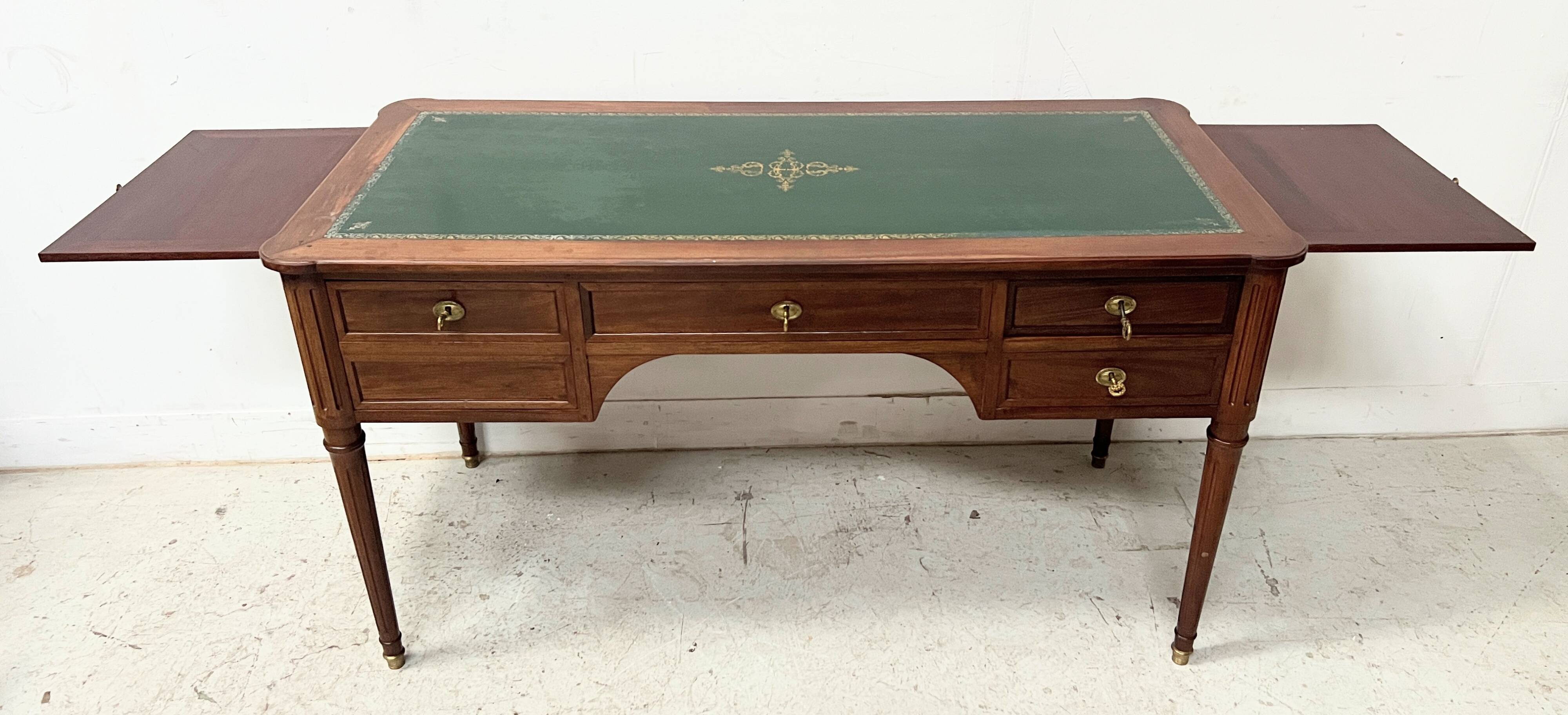 Louis XVI style mahogany desk, 20th century.
