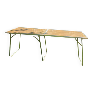 Table de camping pliante en formica