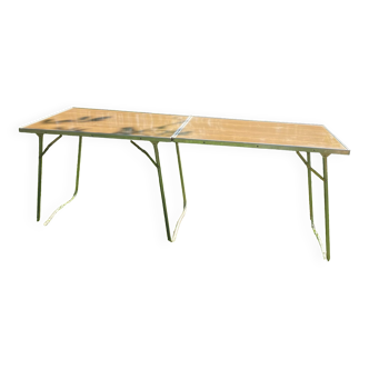 Table de camping pliante en formica