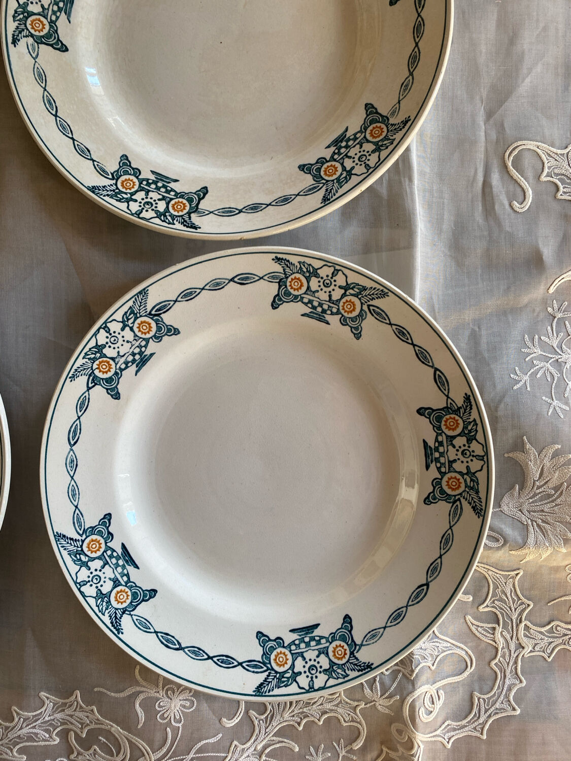 Lot de 4 assiettes plates Saint Amand