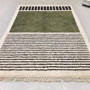 Handmade green and white Beni Ourain rug, size 1.4/2.6 m.