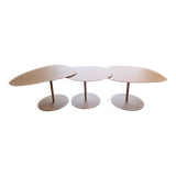 Nesting coffee tables