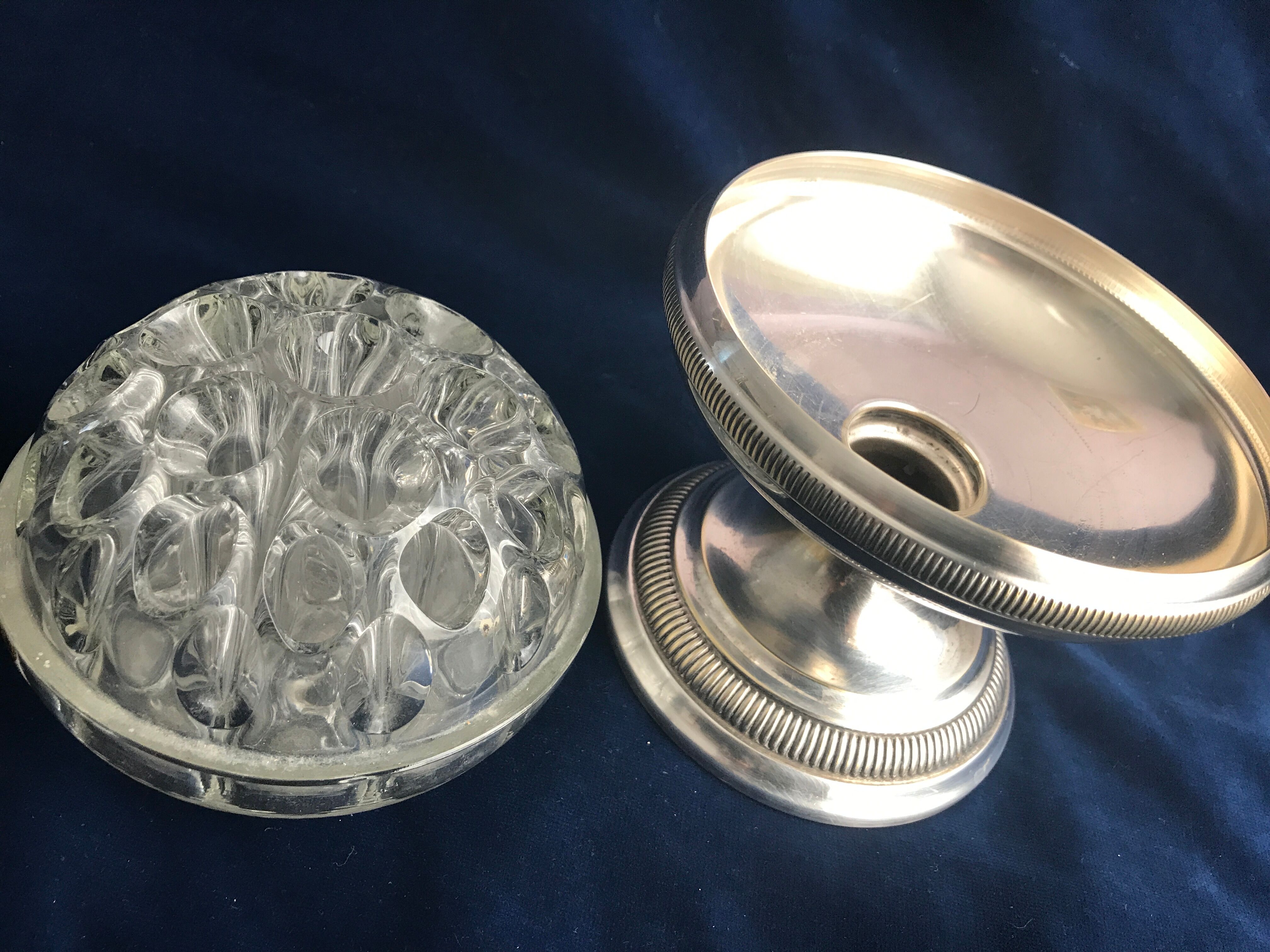 Vase pique flowers in Reims glass