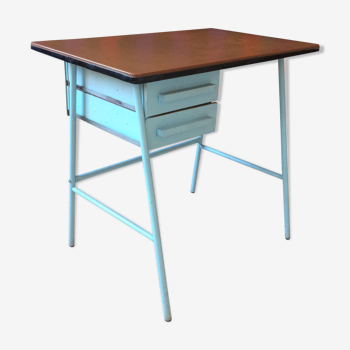 Child desk of the 1950s