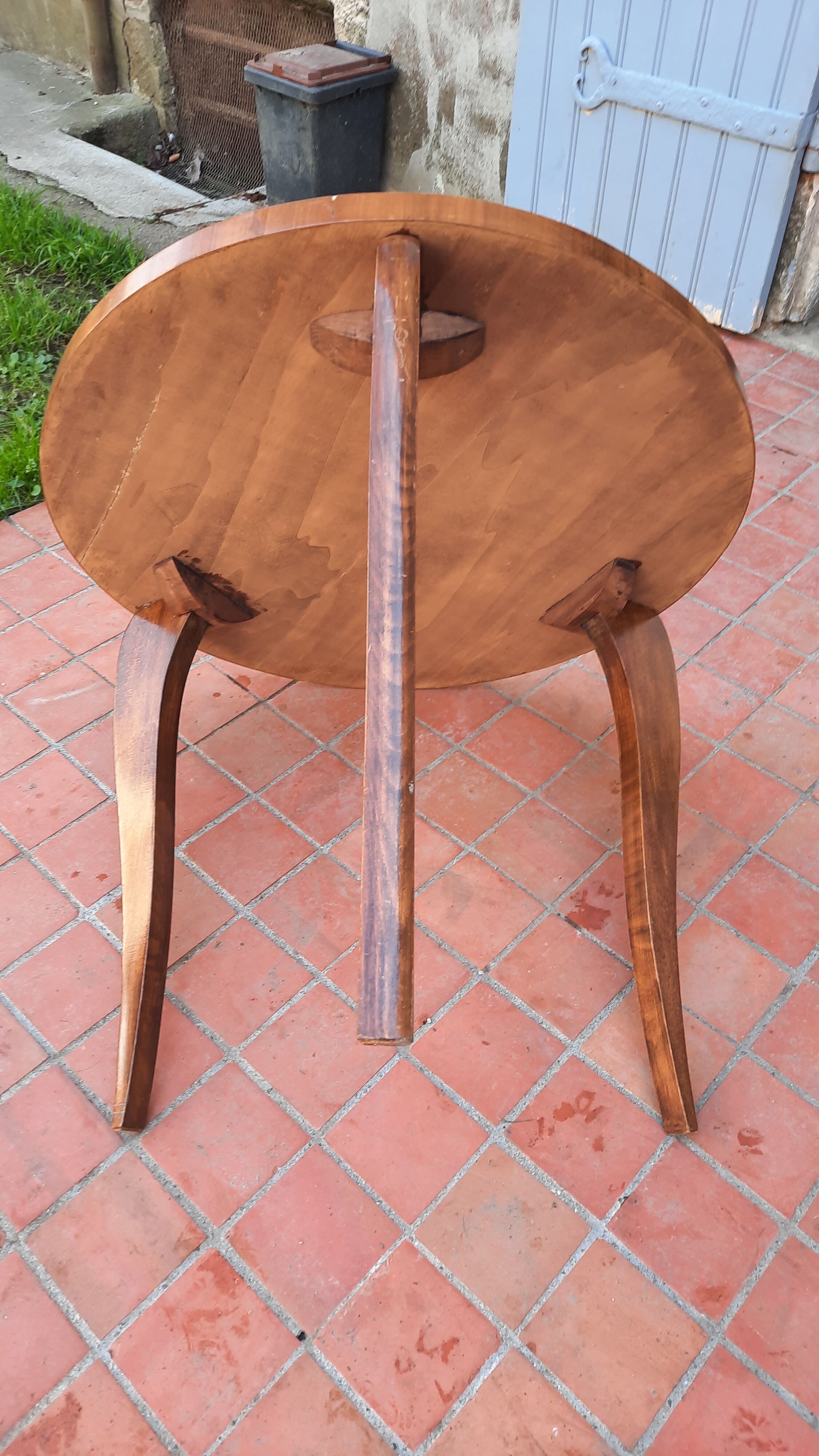 Art Deco pedestal table
