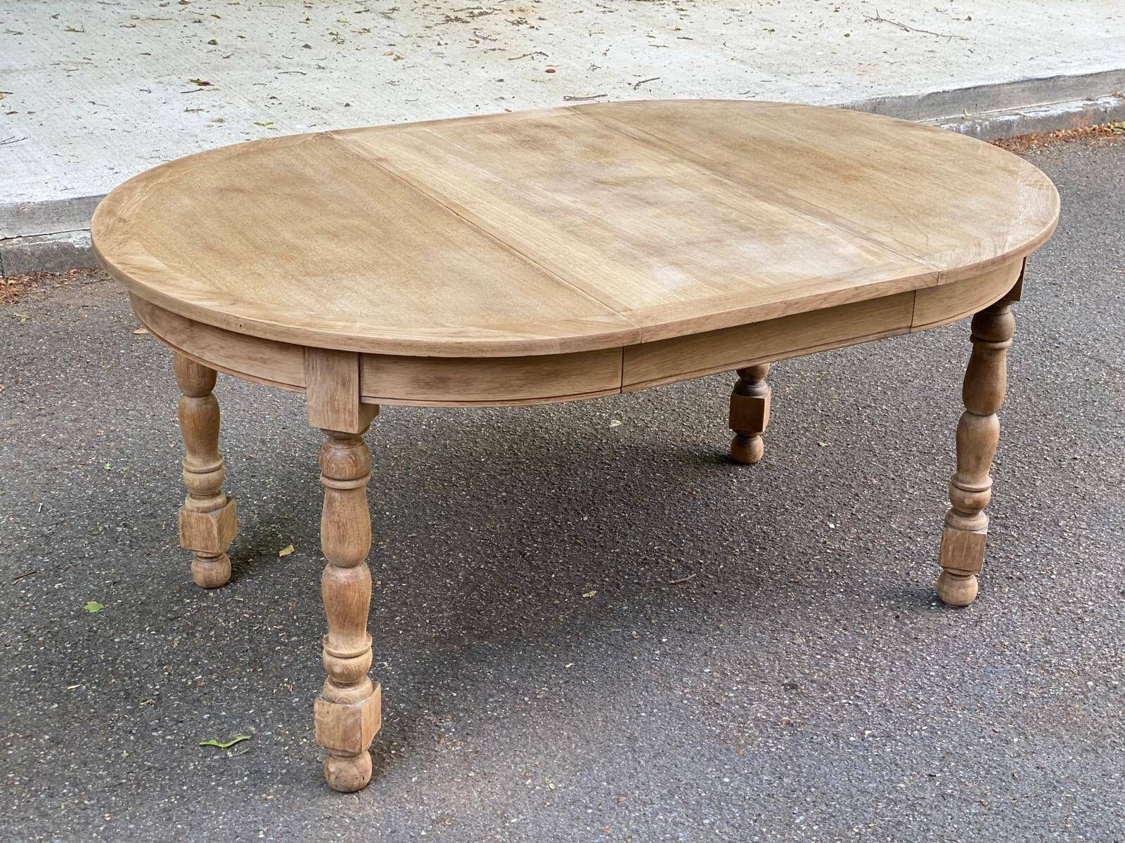 Extendable round farmhouse dining table renovated in raw oak 160cm 20th century
