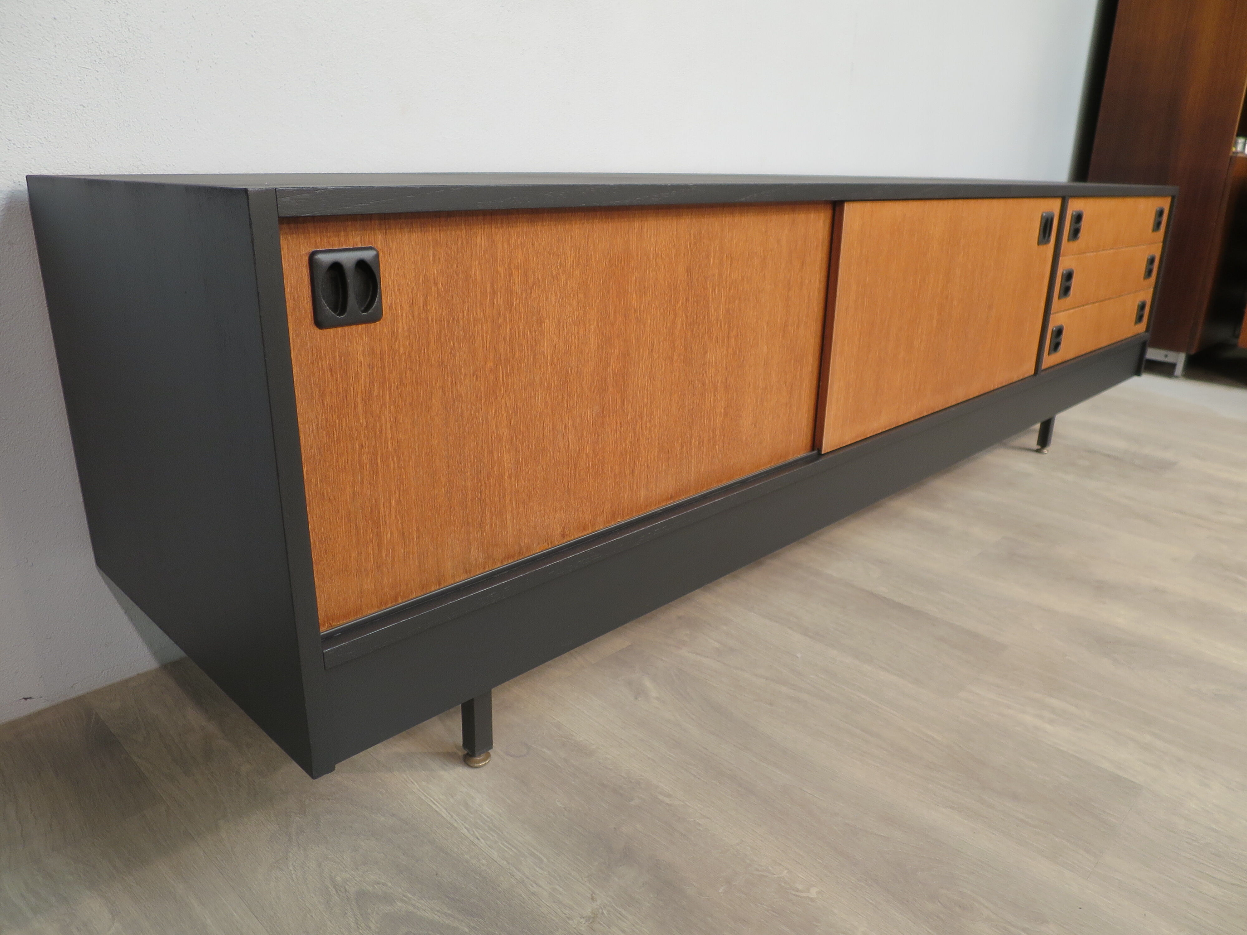 70s sideboard in teak