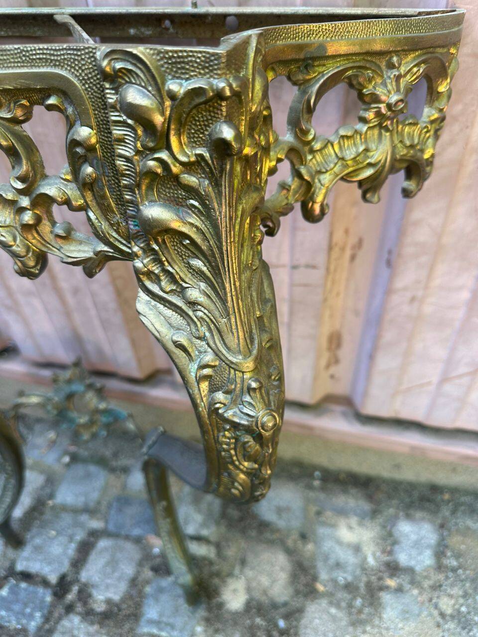 Console d'applique murale de style Louis XV bronze doré et marbre vert XIXè