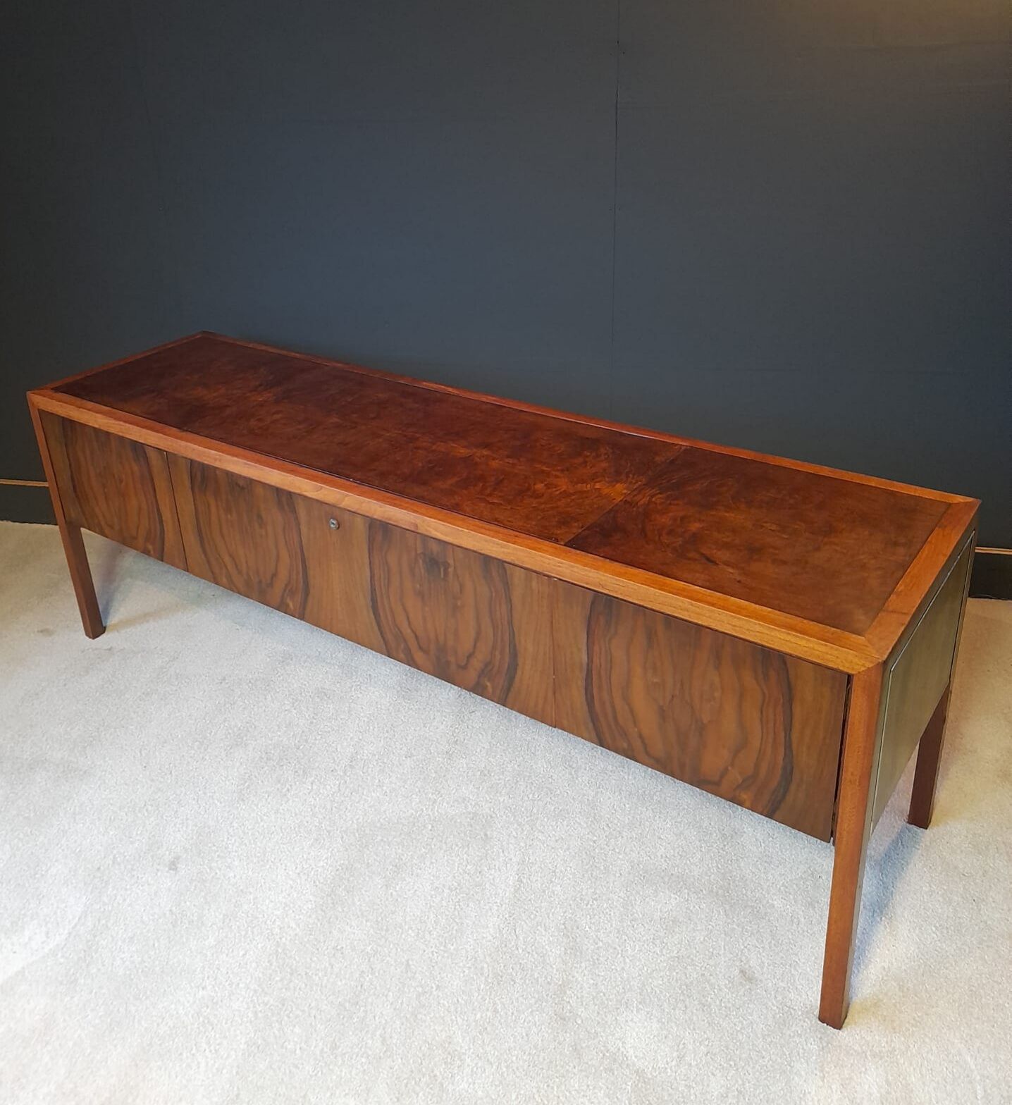 Walnut bramble sideboard Biltrite Canada 1970