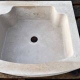 Rounded stone sink