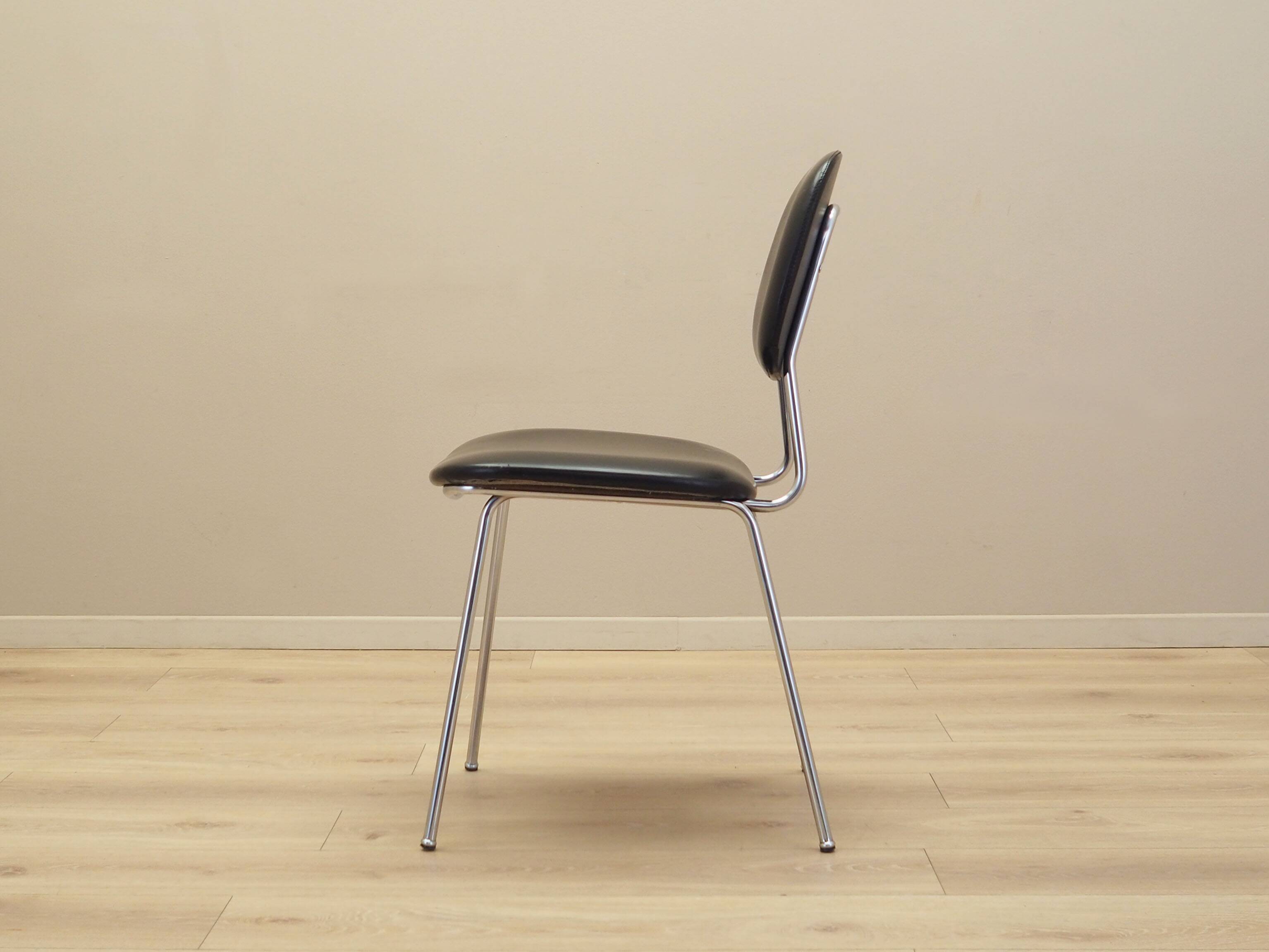 Chair, Italian design, 1970s, production: Italy