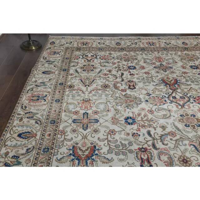 1960s Persian Handmade Wool Cotton Beige Oversized Area Rug 269x385