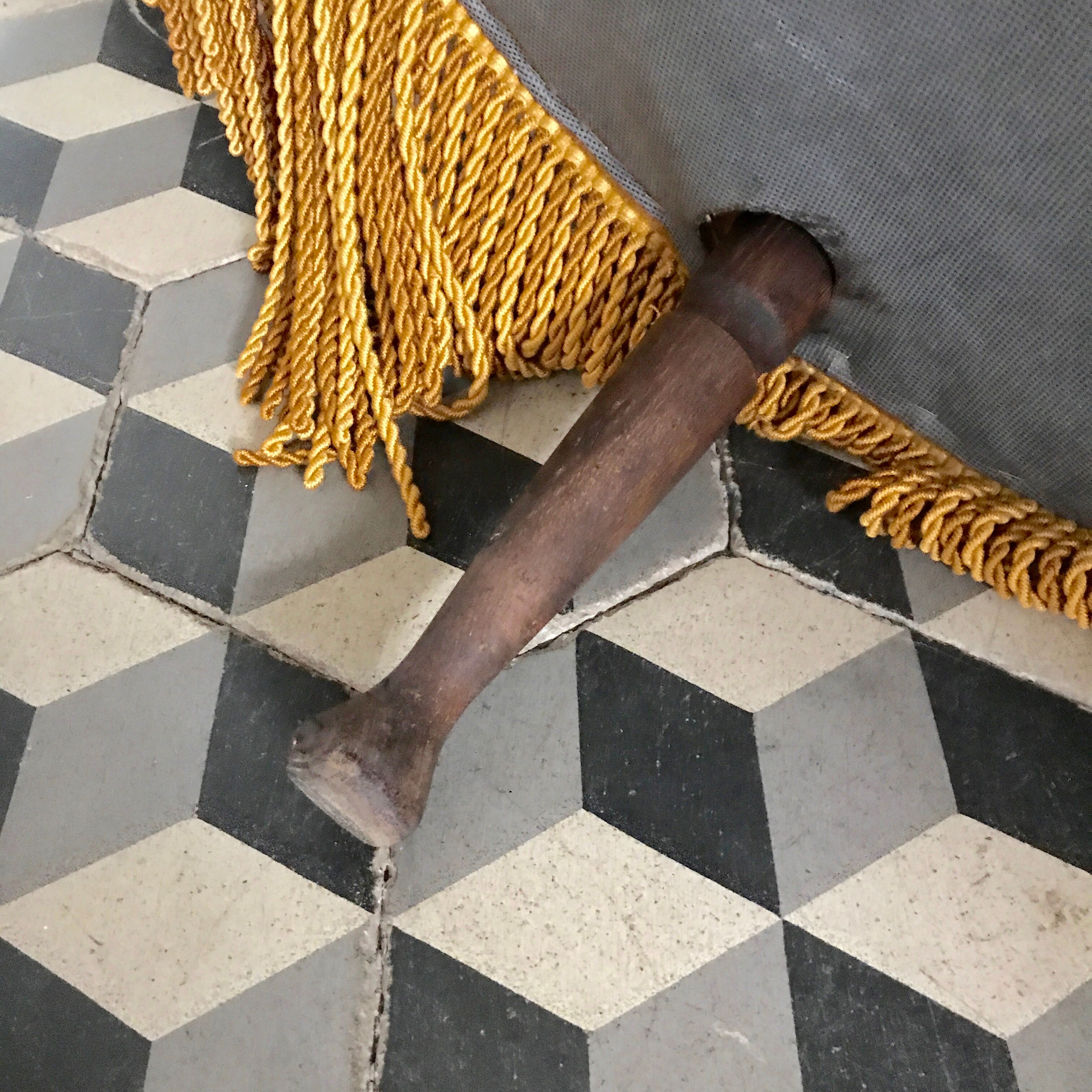 Armchair yellow ochre Toad