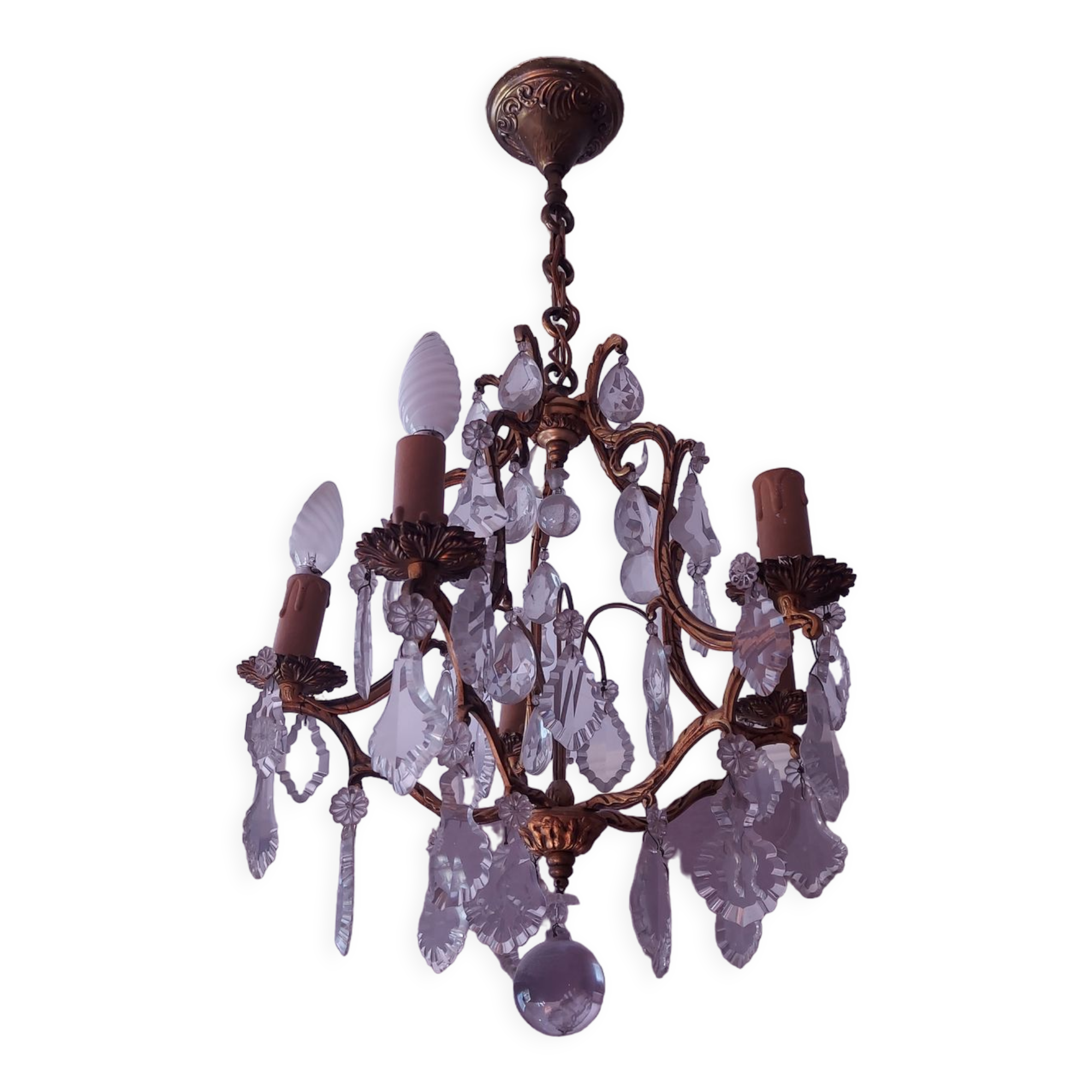 Chandelier cage with tassels