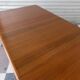 Table danoise en teck HW Klein pour Bramin