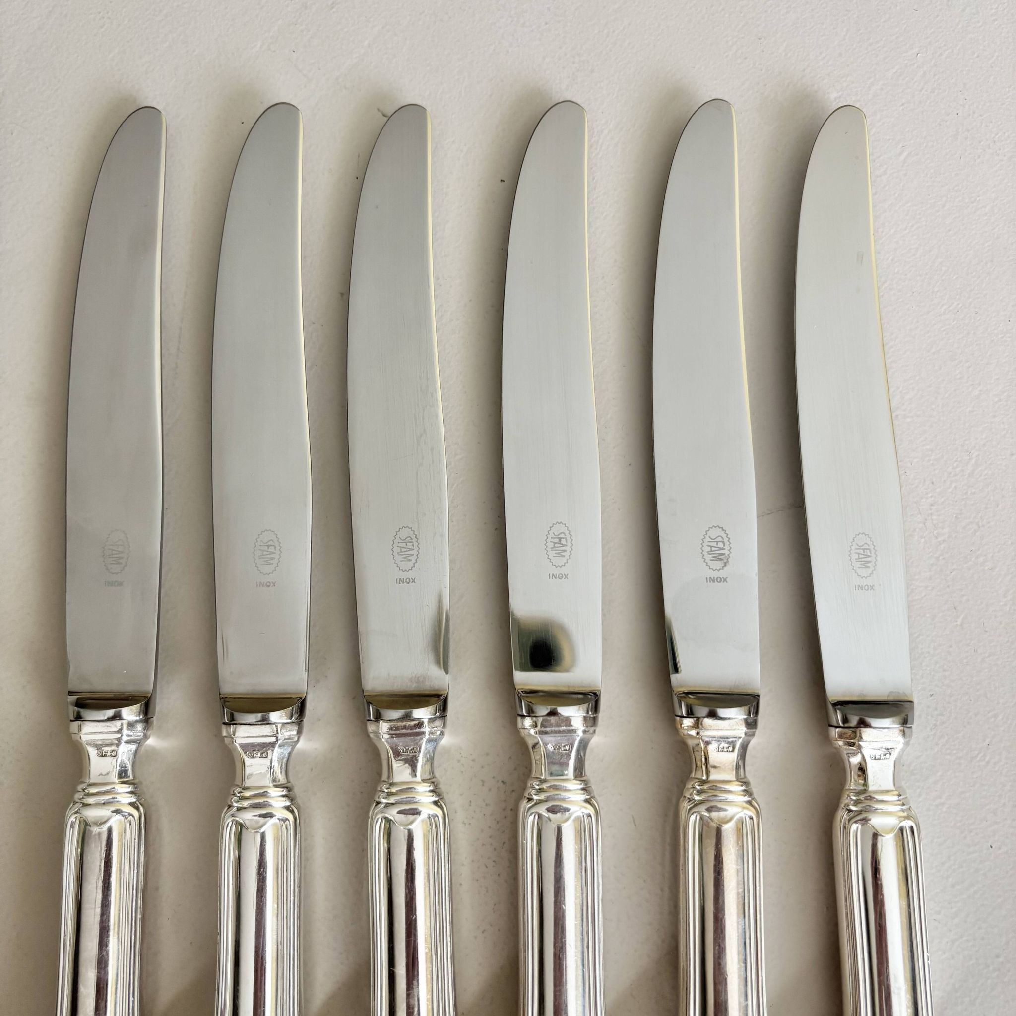 6 couteaux en inox vintage