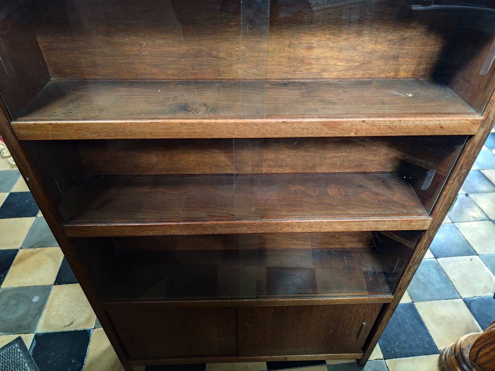 Bookshelf from the 50s/60s