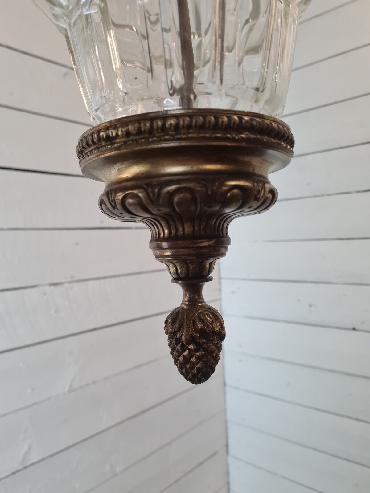 Lantern with fleur-de-lys crown in bronze 19th