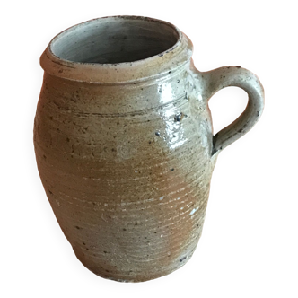 Terracotta gres jar