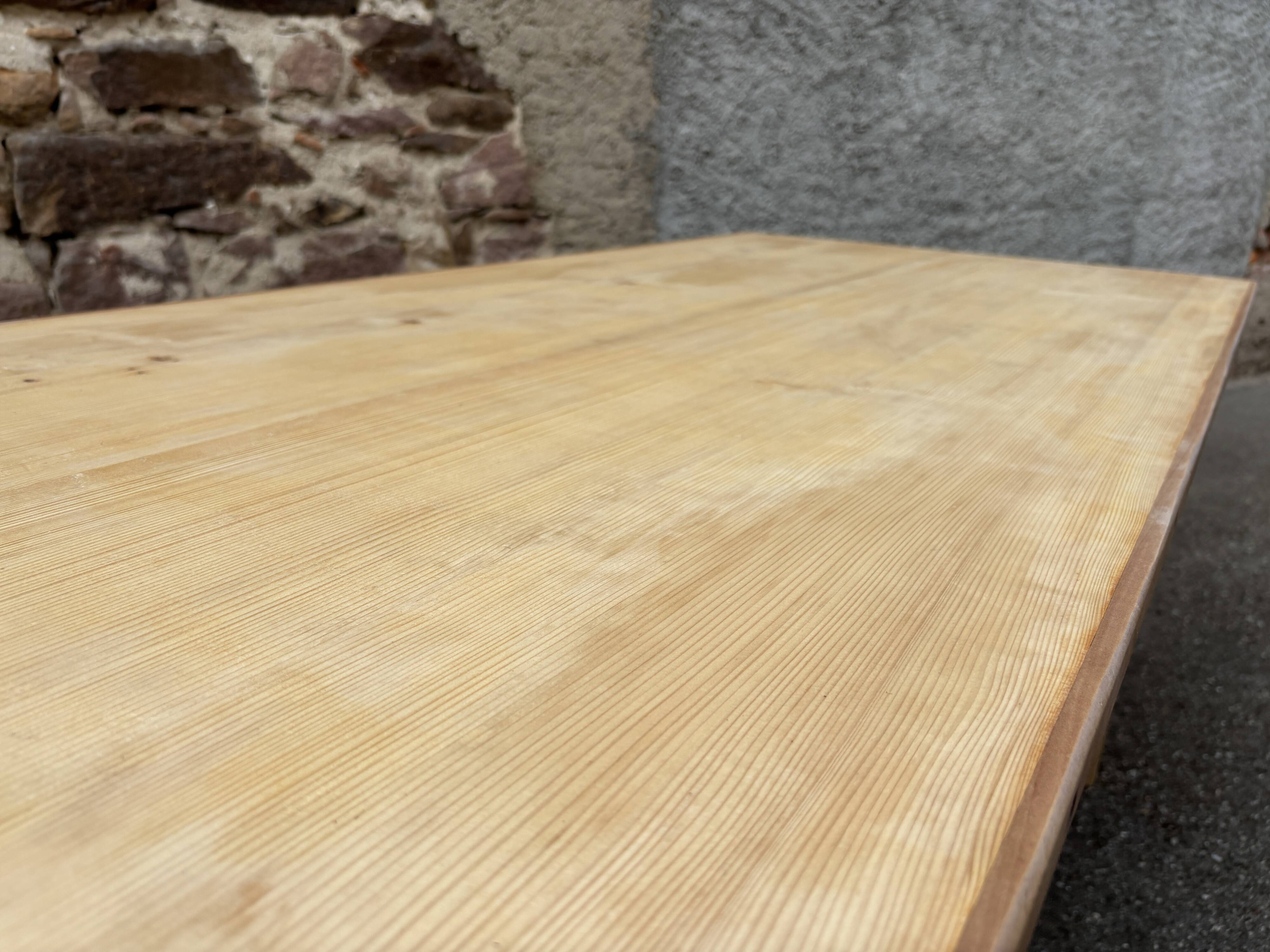 Raw fir farmhouse table