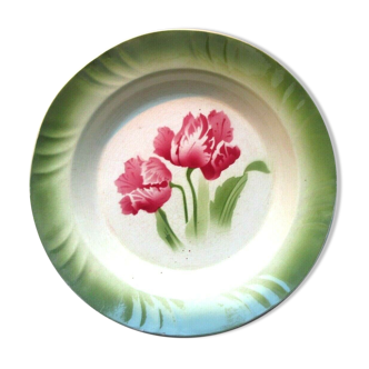 Round and hollow dish with edge, painted with tulips signed longwy