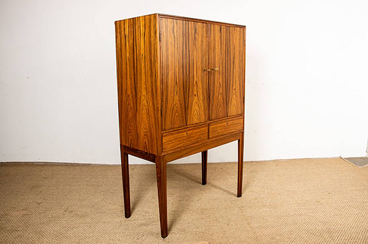 High cabinet, Bar, Danish in rosewood model 6201 by Hans Olsen 1960.