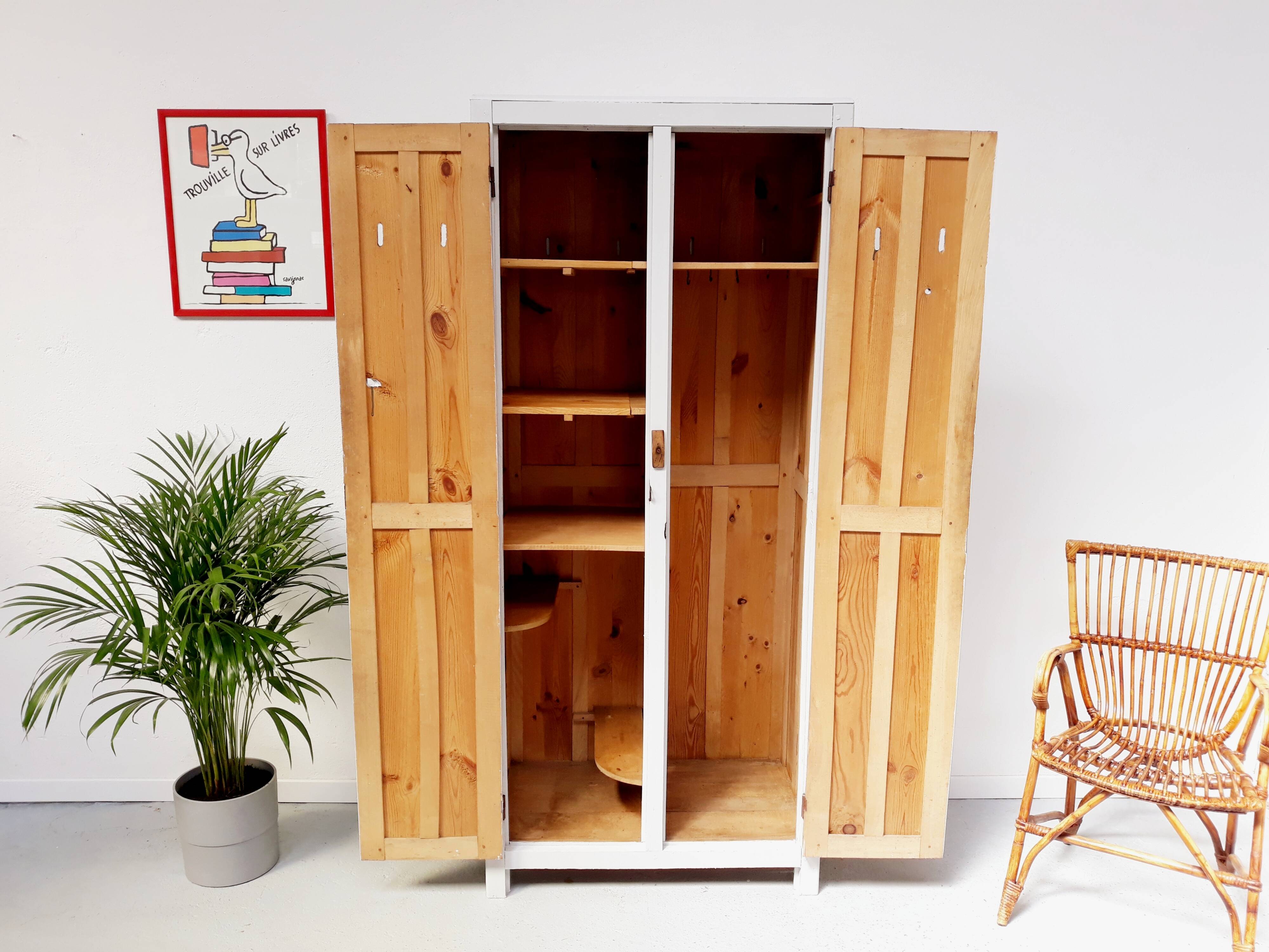 Vintage 1950 Parisian wardrobe