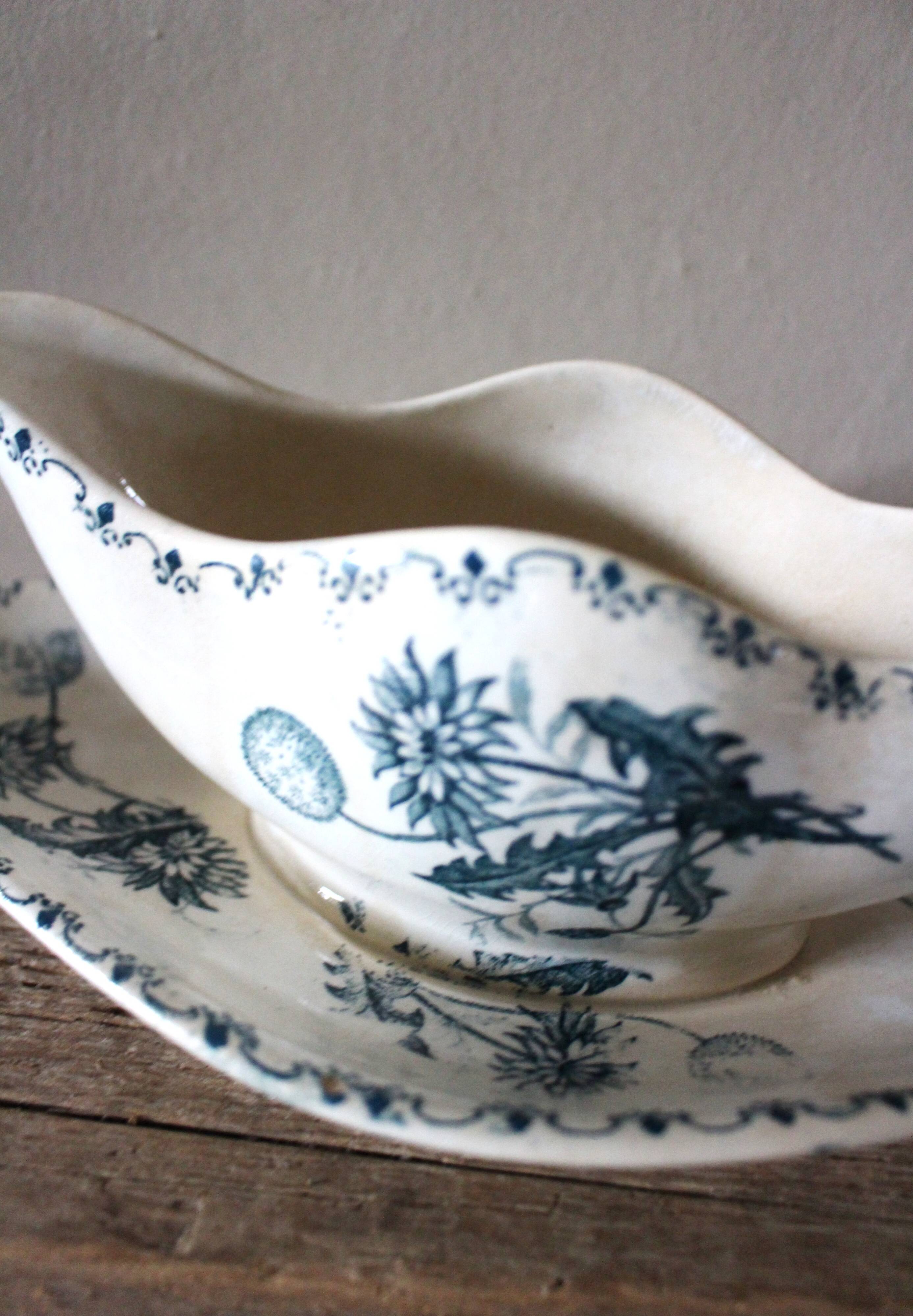 Sauceboat Terre de Fer Clairefontaine Blue Dandelion