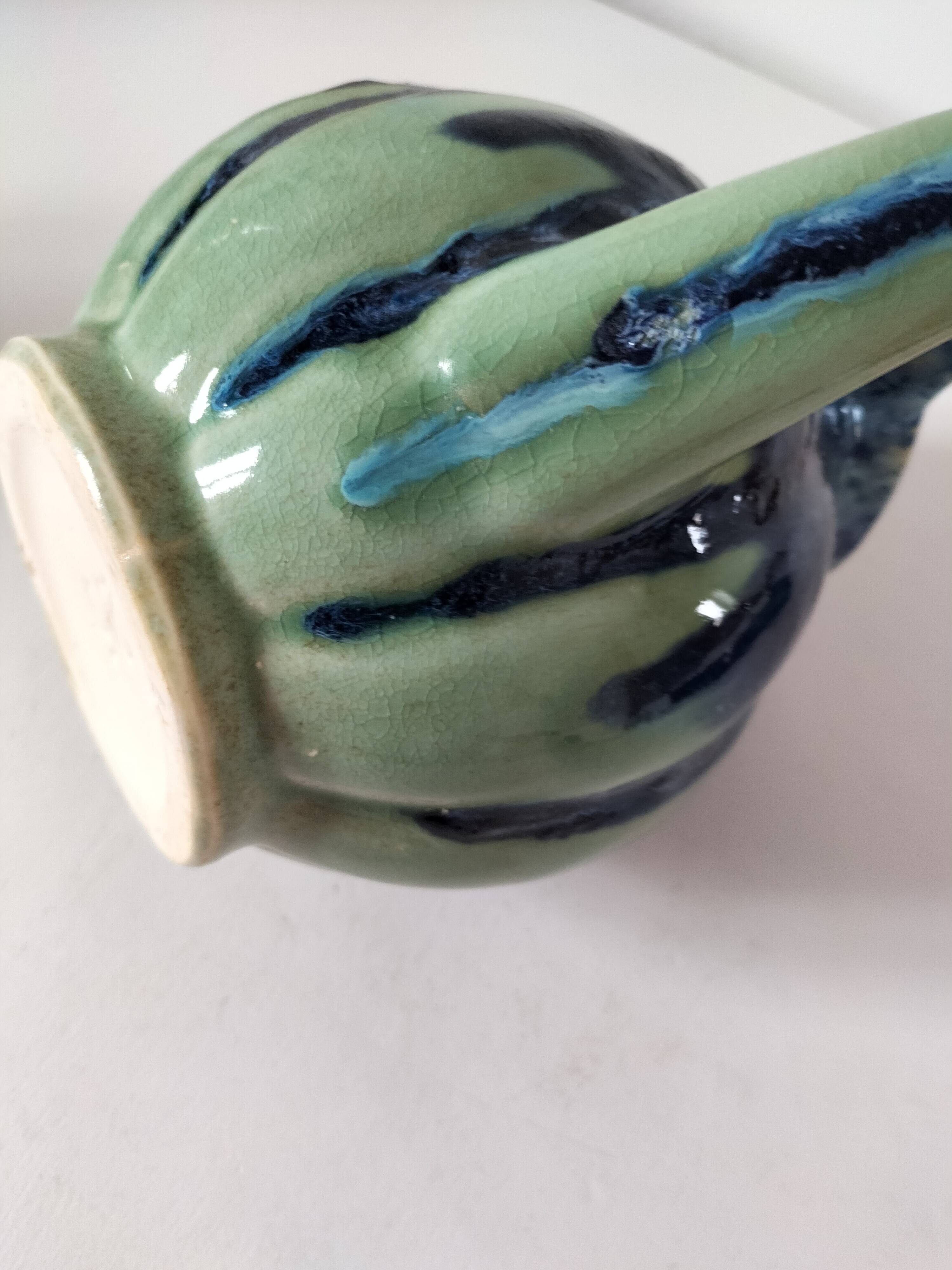 Pichet vernissé bleu et vert, vintage années 1970