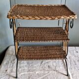 Small antique piece of furniture from the 1960s made of rattan and wrought iron in the shape of a lyre.