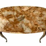 Table basse ovale en onyx et laiton 1950