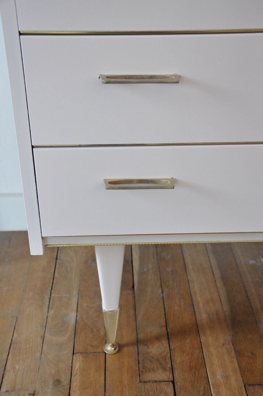 Dresser nude and gold