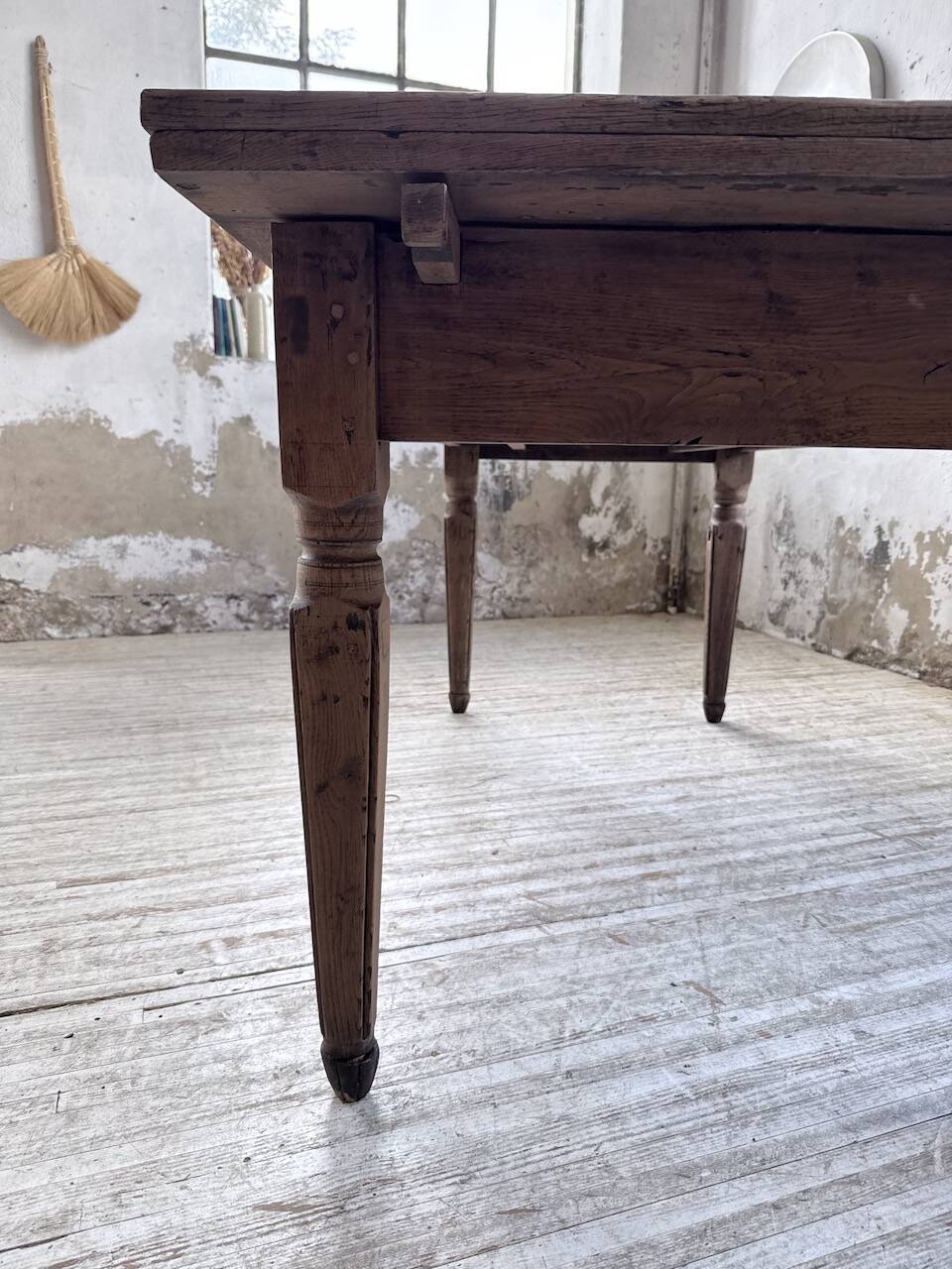 Solid oak farmhouse table with integrated extensions 1950