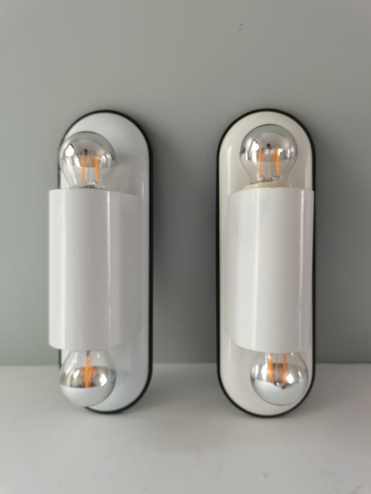 Dui model wall lamps by Vico Magistretti for Artemide