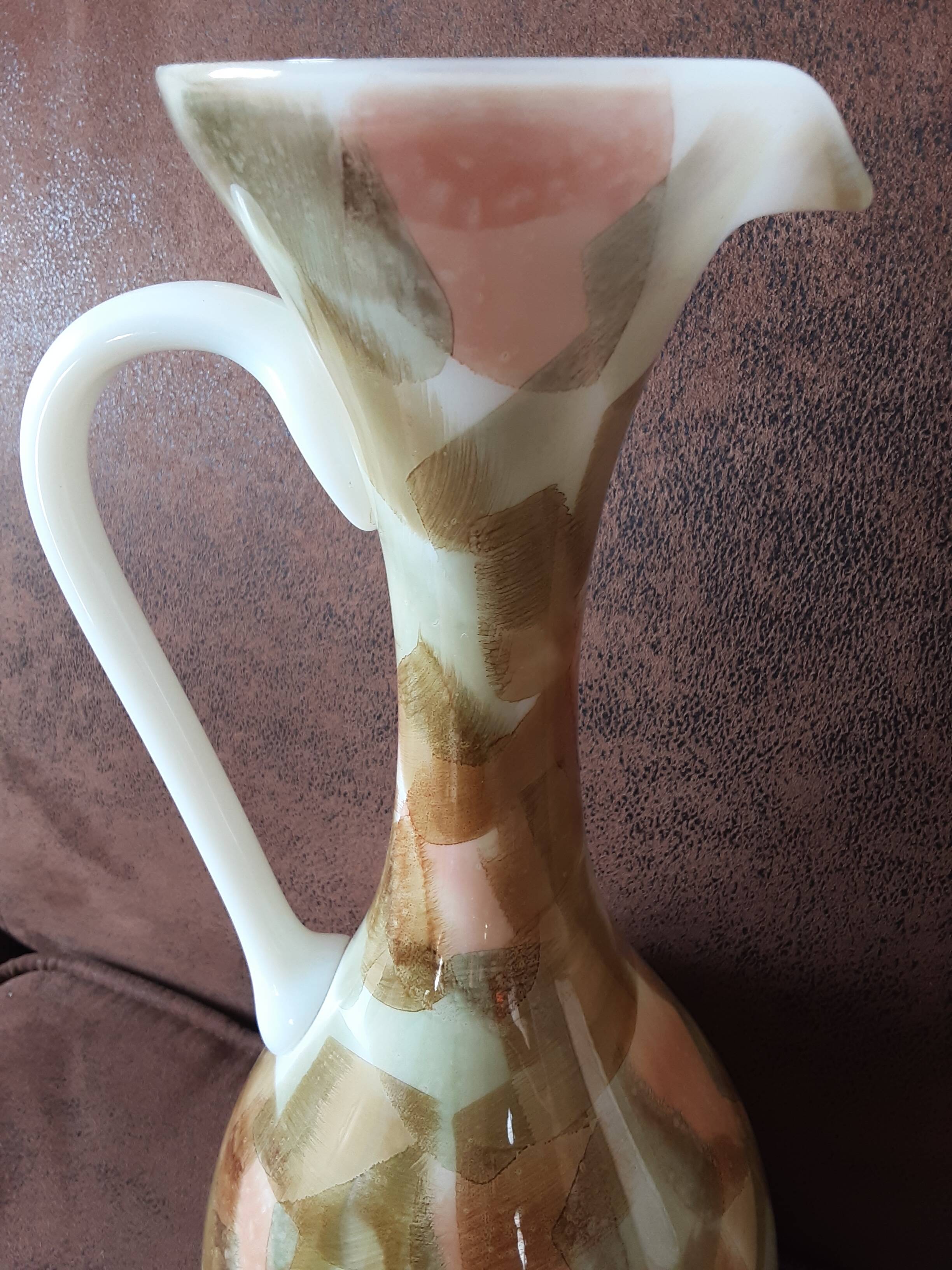 Carafe opaline stylée