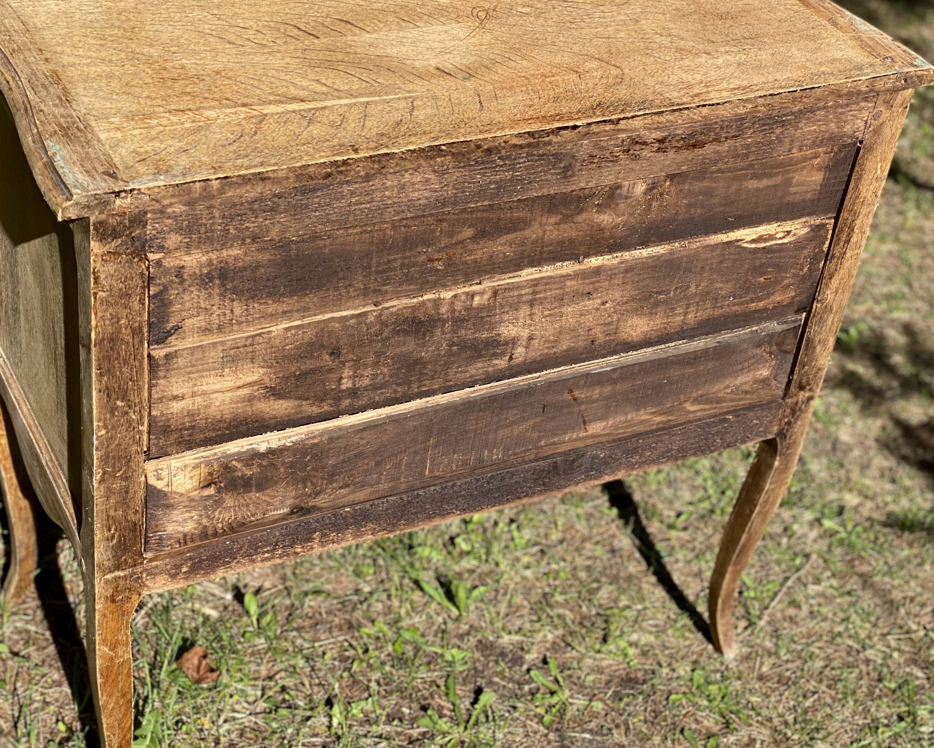 Louis XV style 2-drawer chest of drawers