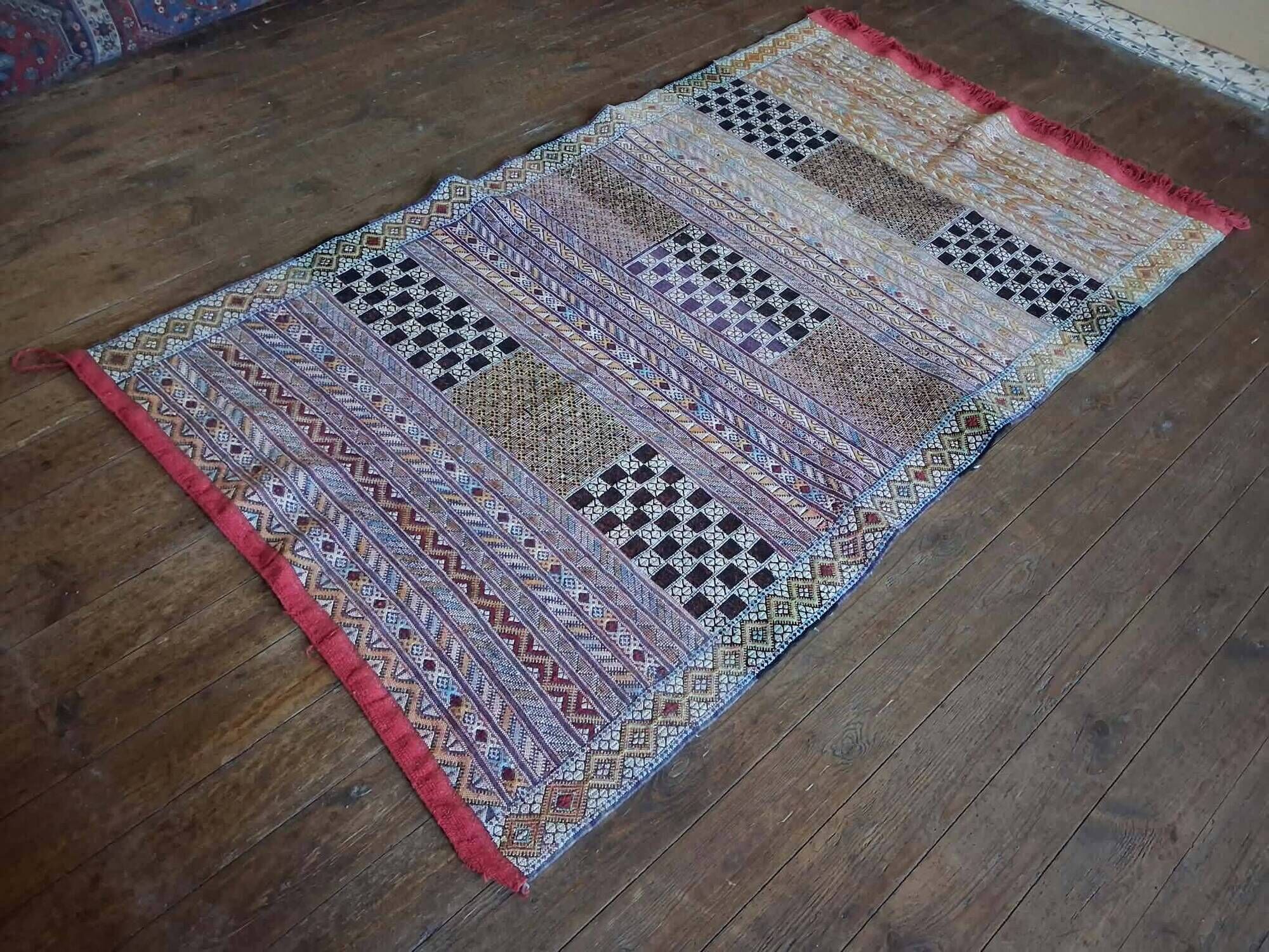 Handmade Berber Kilim Zemmour 202x117cm