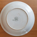 Hollow round faience dish Saint Amand