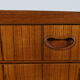 Commode et coiffeuse du milieu du siècle