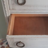 Chiffonnier revisited in grey