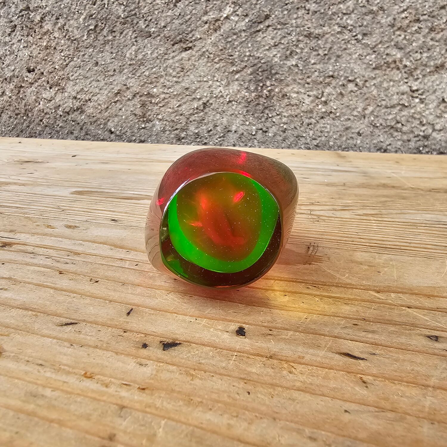 Red and uraline soliflore