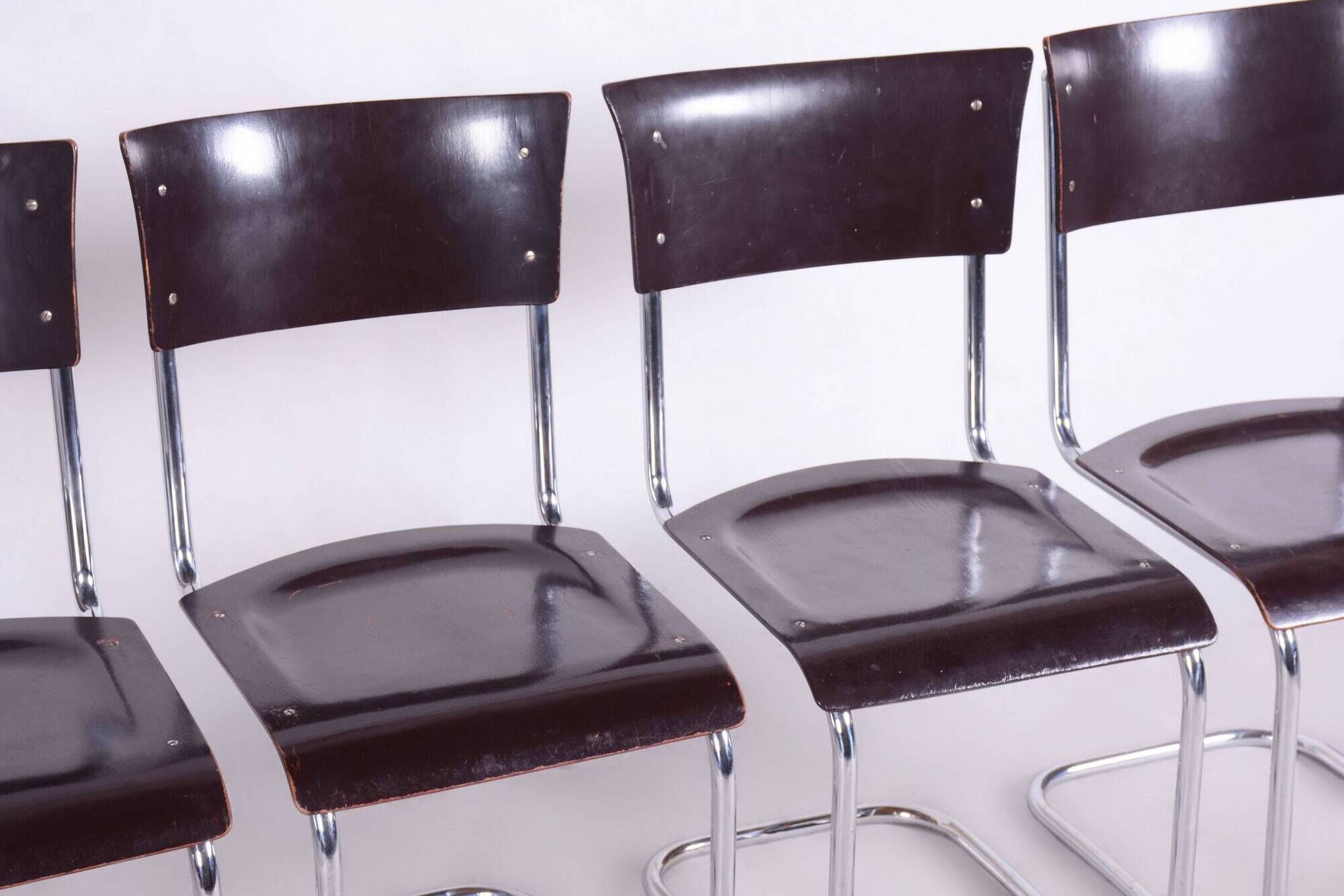 Set of 4 Restored Bauhaus Chairs, Mart Stam, Robert Slezak, Czechia, 1930s