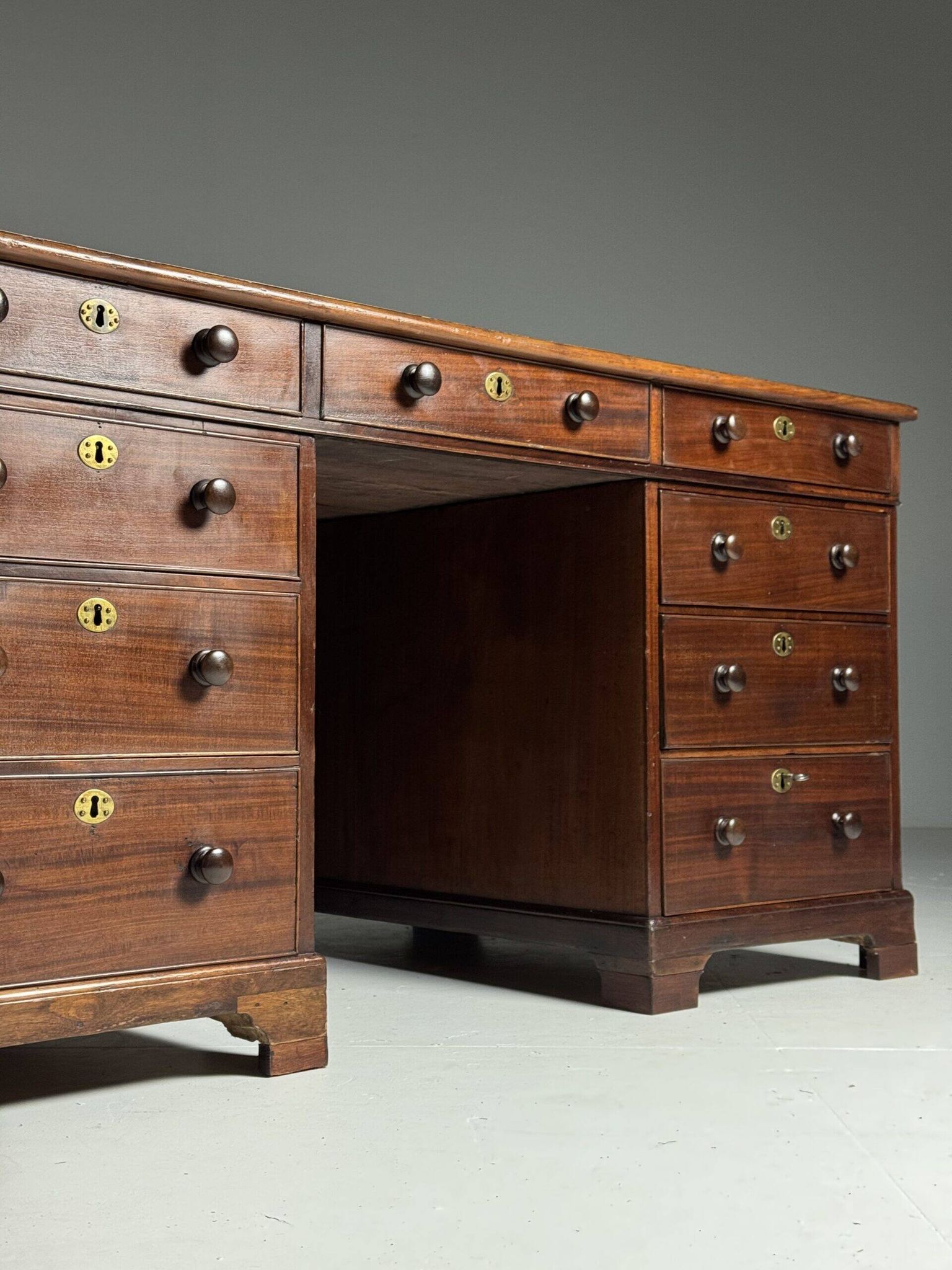 Mahogany partner desk English 19th century