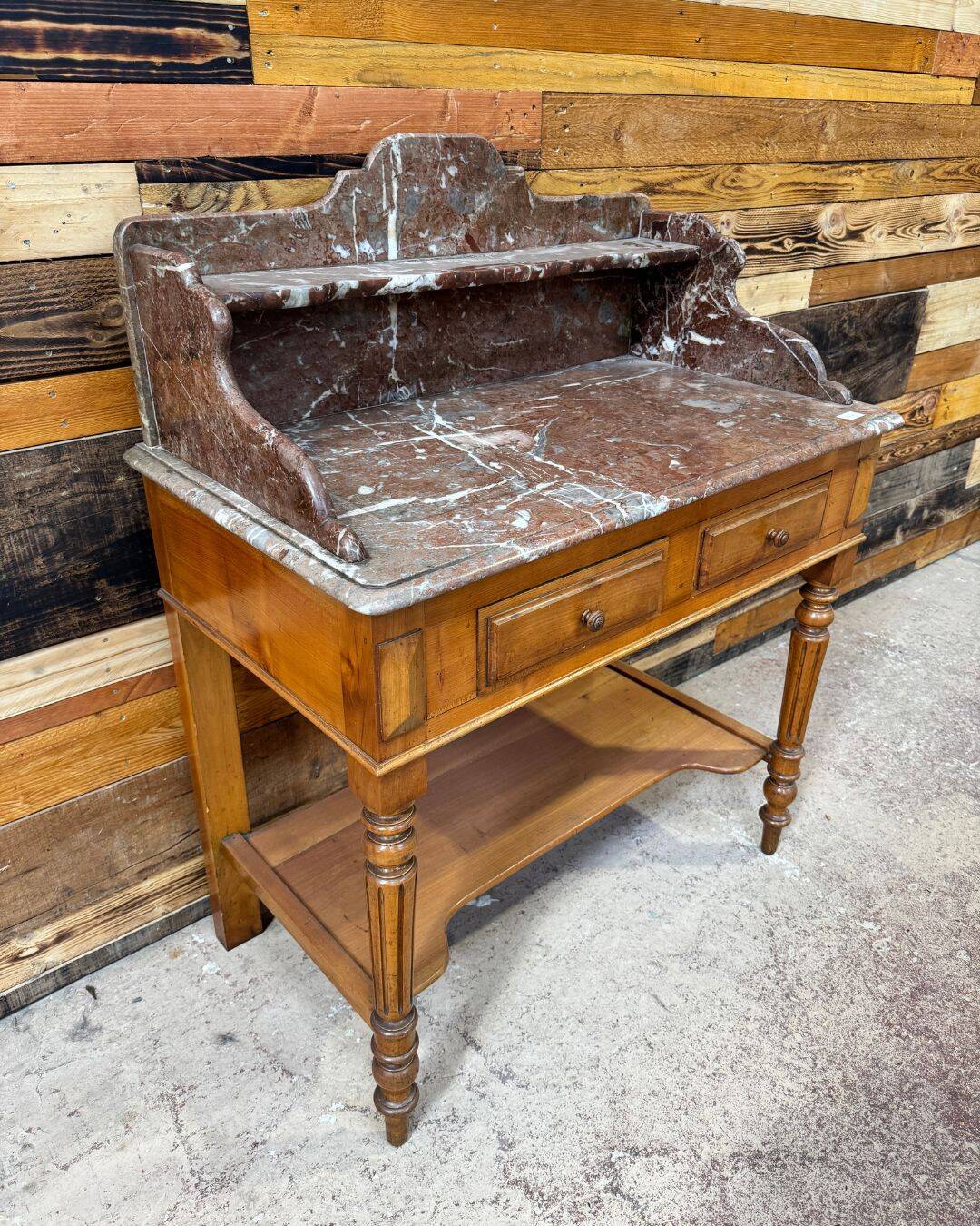 Ancienne console de toilette en merisier avec marbre