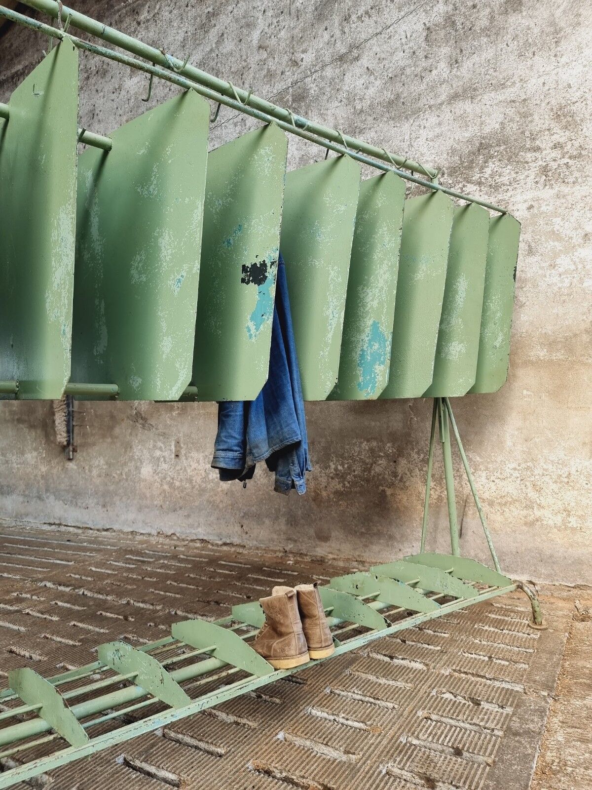 Porte-manteau industriel, porte-robe XXL vert