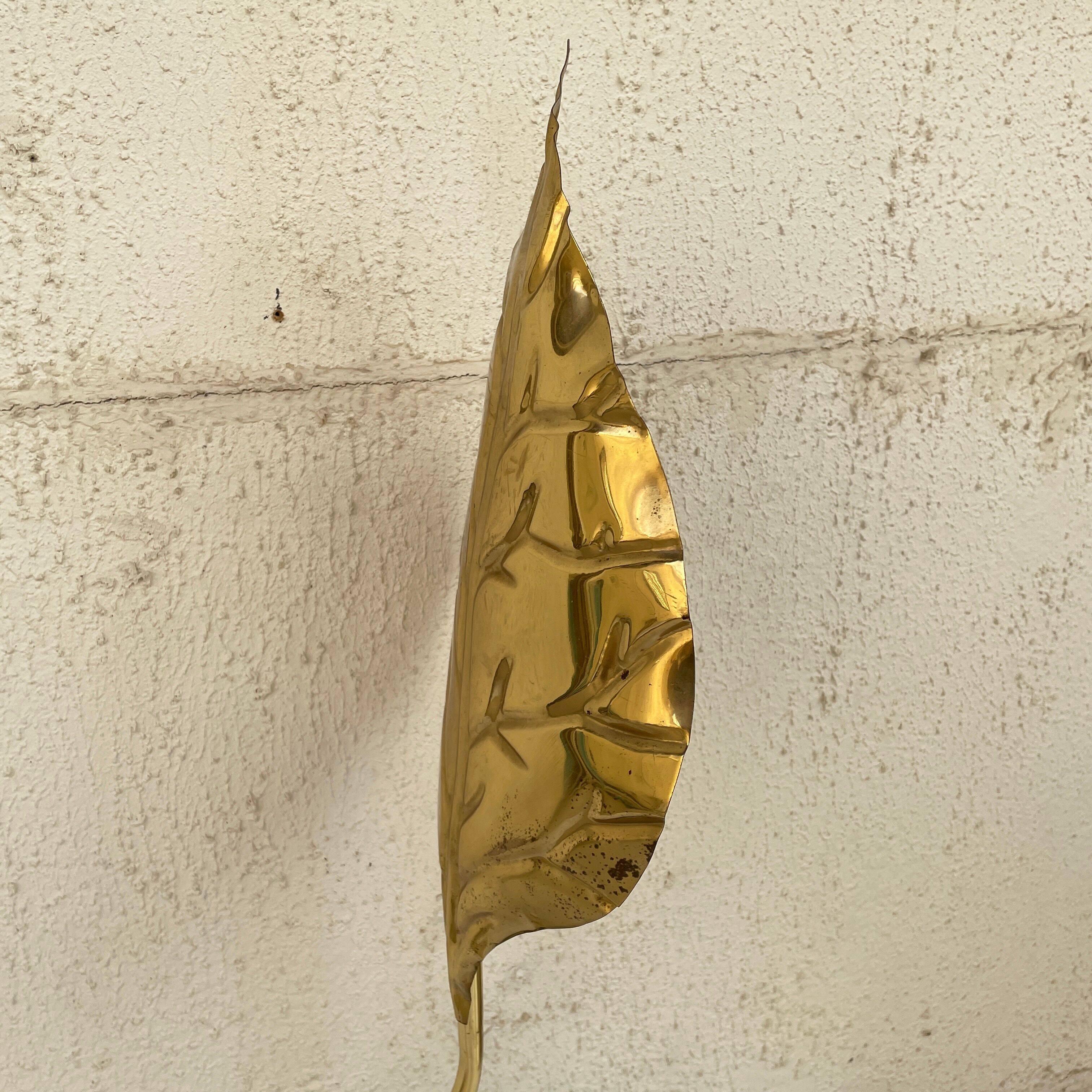 golden flower lamp design 1970