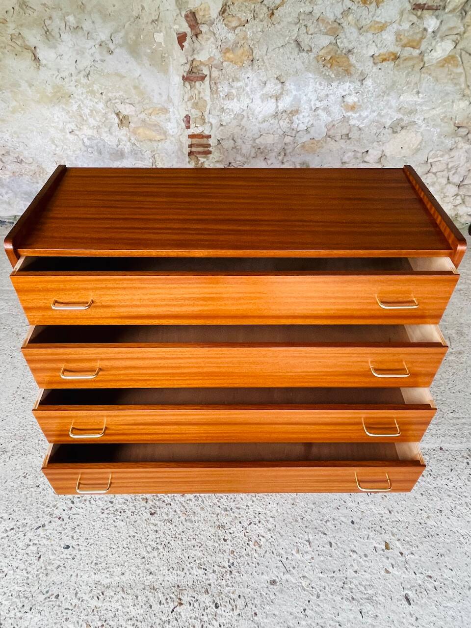 Large vintage chest of drawers with 4 drawers, Scandinavian style, circa 60's