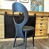 Series of 6 mismatched bistro chairs Baumann and Gizycko