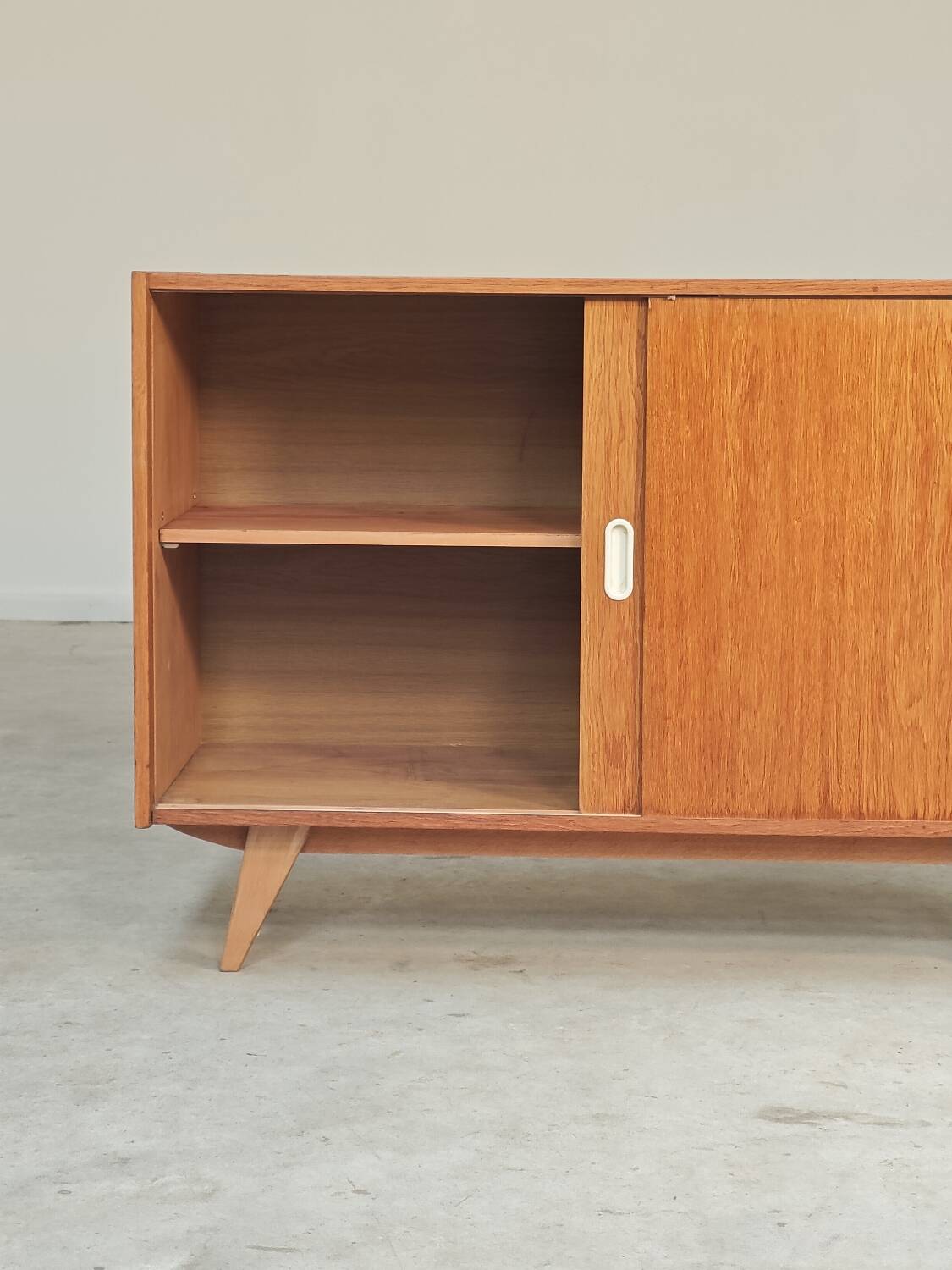 Sideboard, storage unit U-452 dub by Jiri Jiroutek for Interier Praha 1960