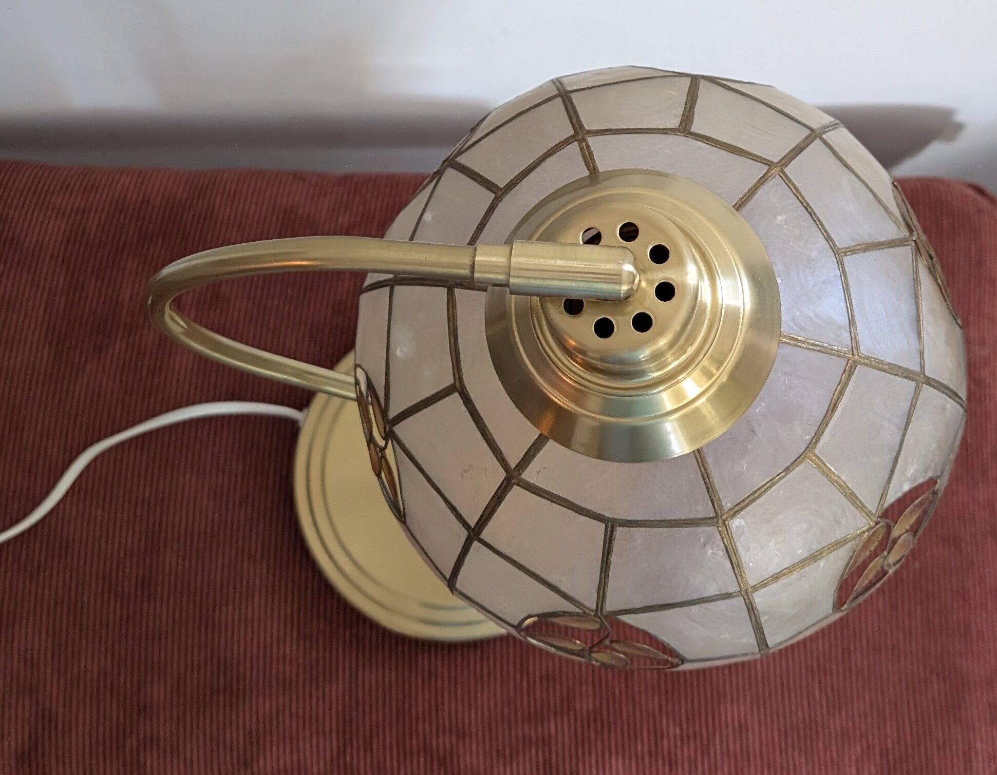 Swan neck lamp. Brass lampshade with mother-of-pearl leaf patterns.